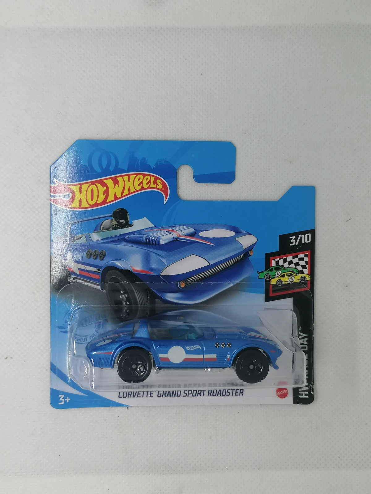 2023 Corvette Grand Sport Roadster: Short: Image 2
