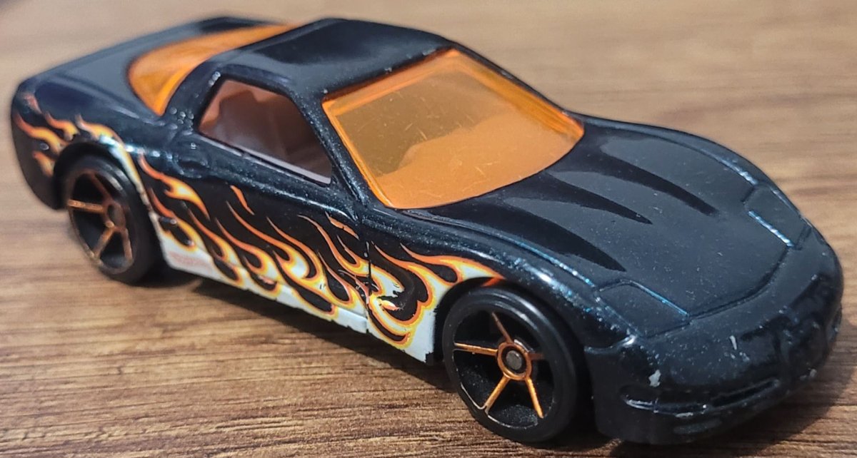 Hot Wheels 97 Corvette