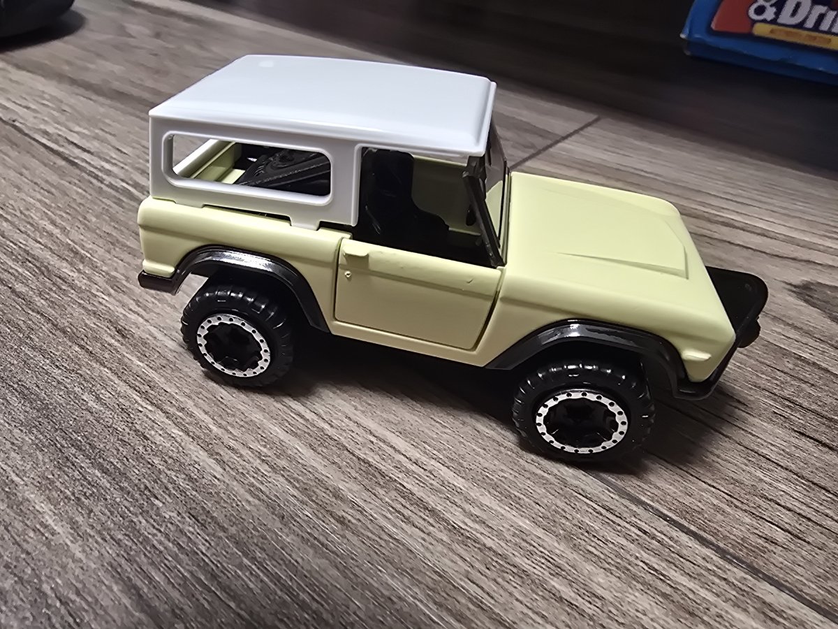 Hot Wheels 1966 FORD Bronco