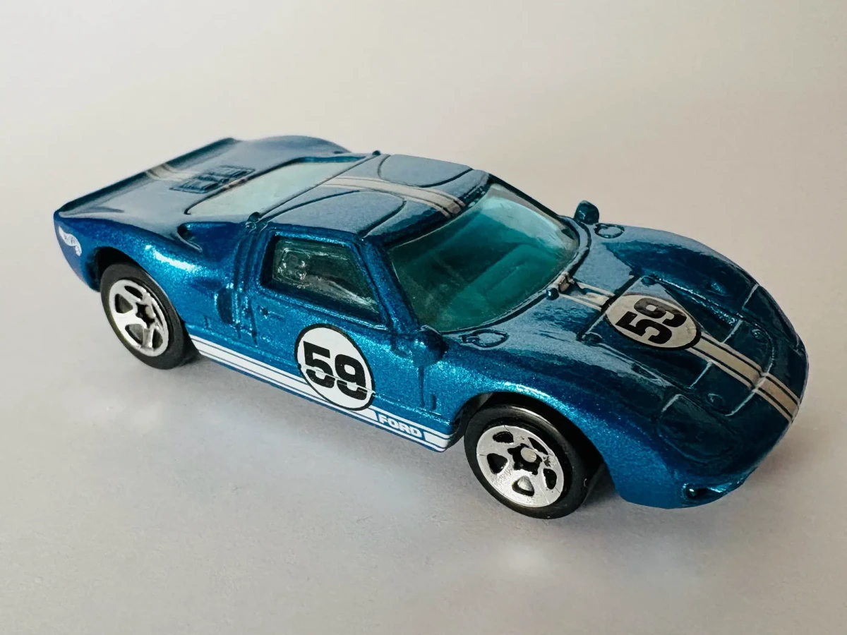 1999 Ford GT-40 Blue: No Package: Image 2