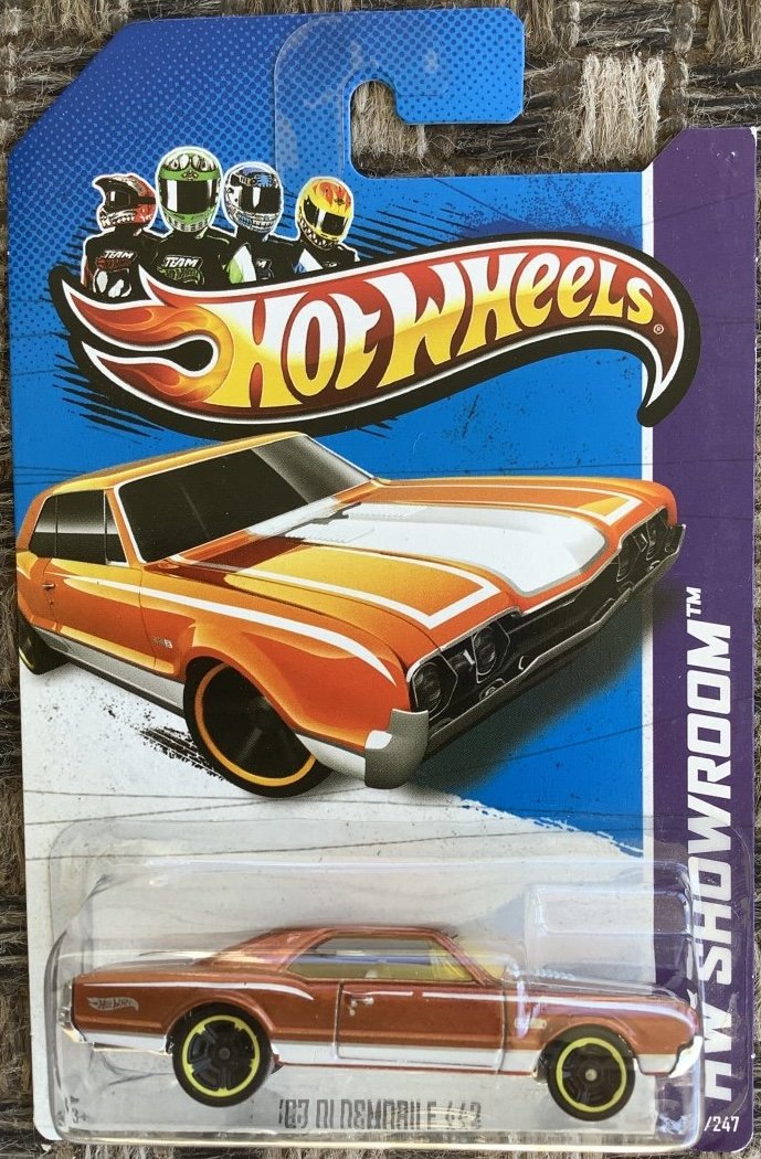 Hot Wheels 67 Oldsmobile 442