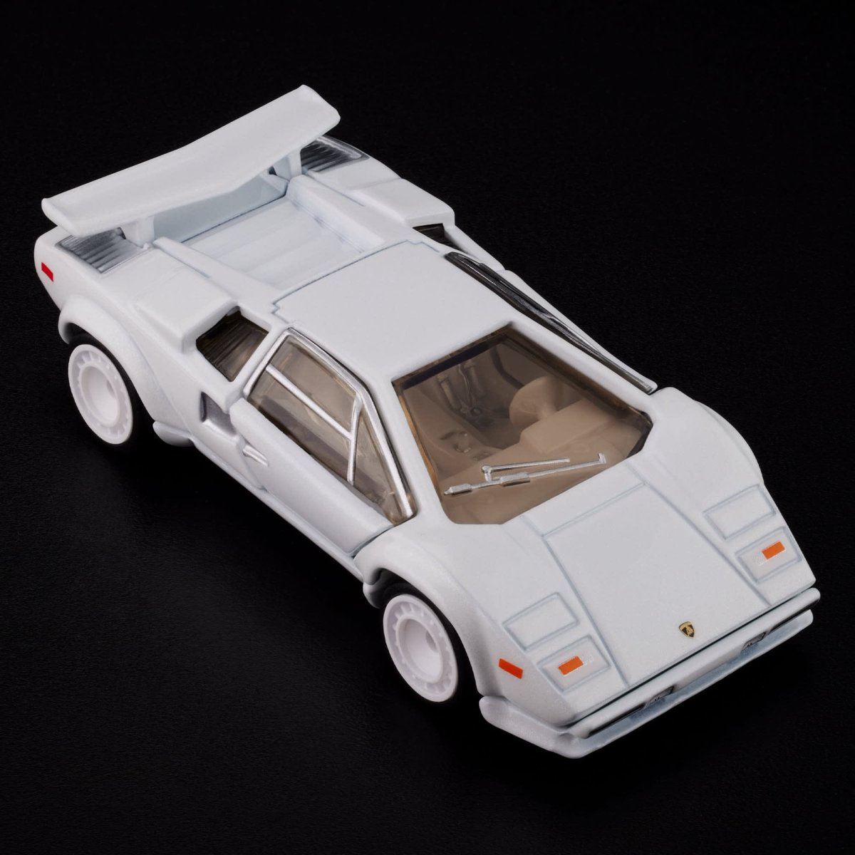 2025 1982 Lamborghini Countach LP 500 S White: Image 7