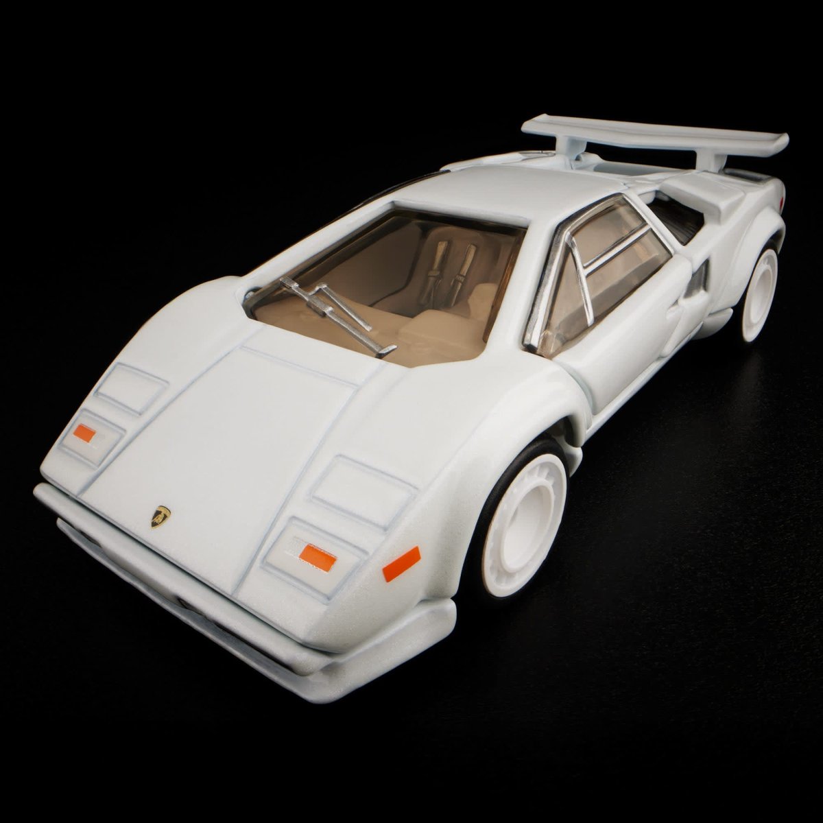 2025 1982 Lamborghini Countach LP 500 S White: Image 11