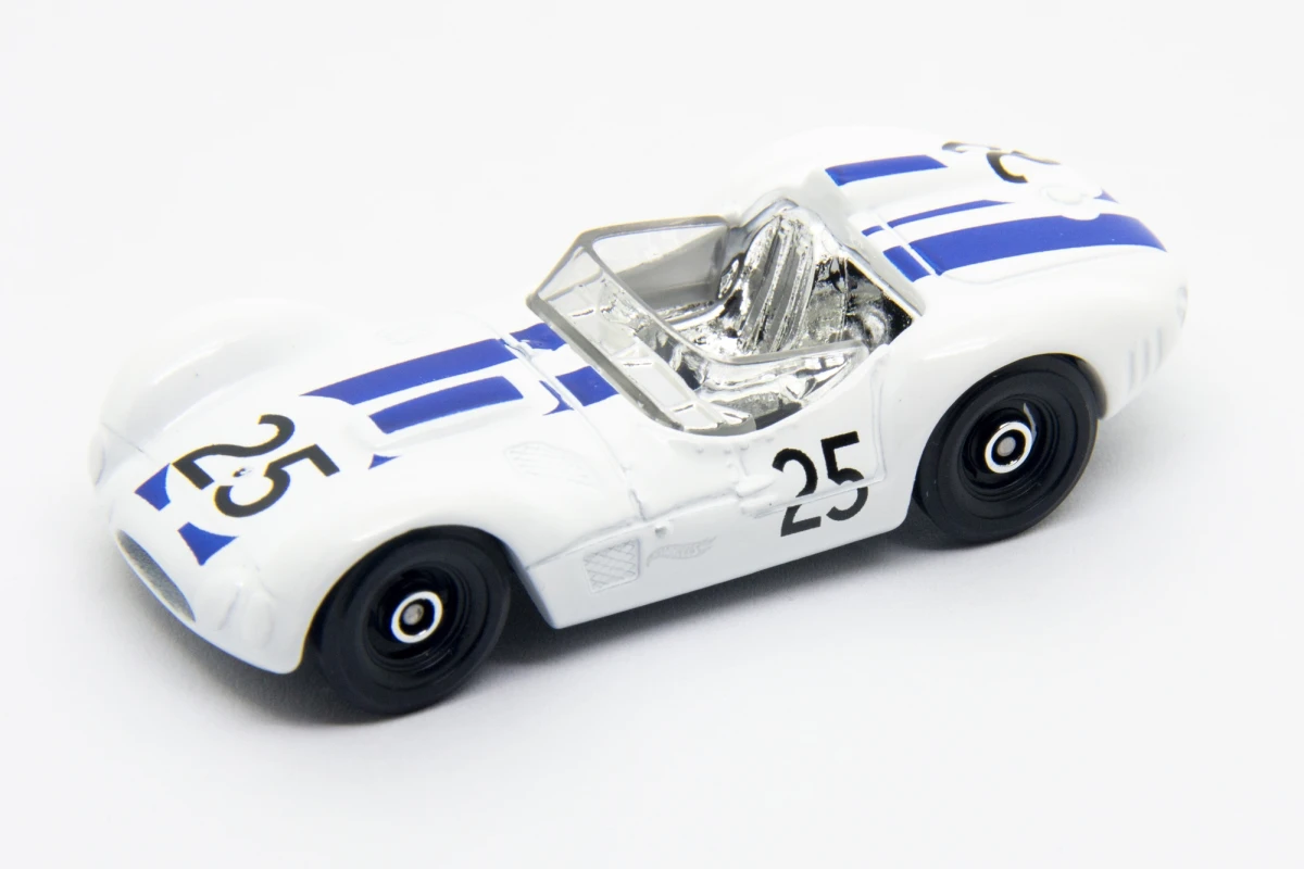 2026 Maserati Tipo 61 White: No Package: Image 5