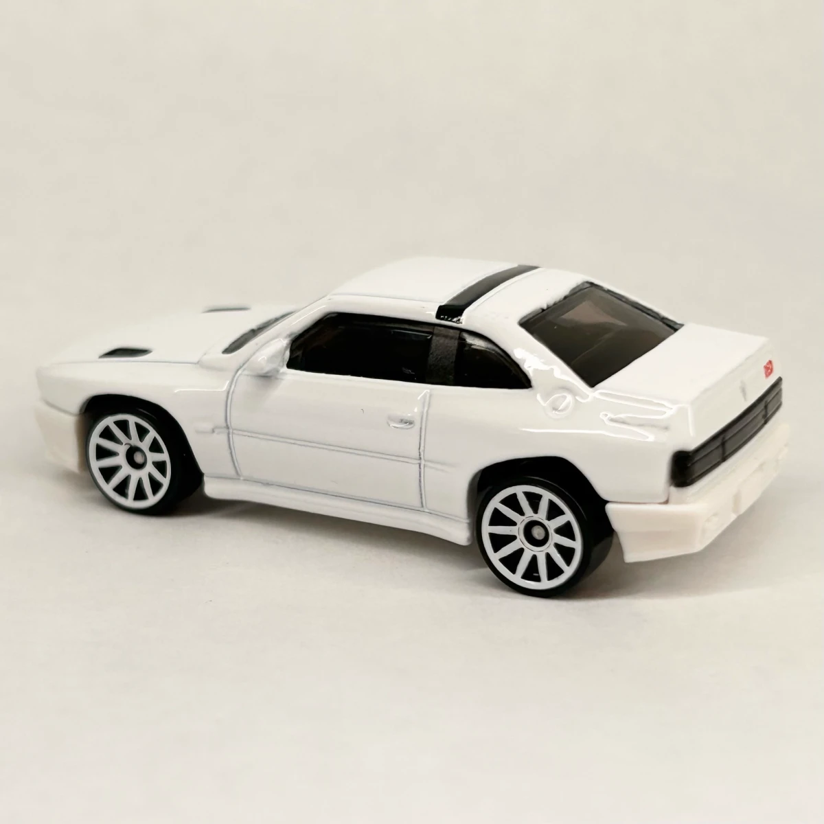2026 Maserati Shamal White: No Package: Image 4