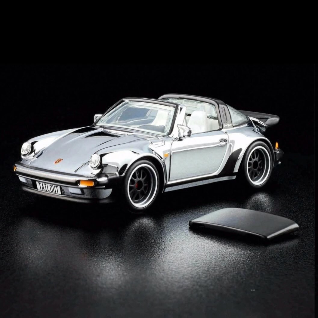 2026 Porsche 911 Turbo 3.3 Targa Chrome: Image 5
