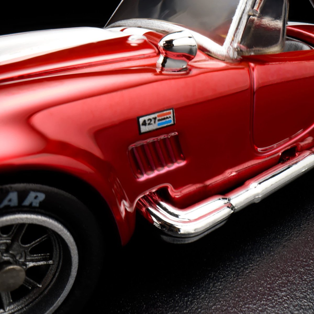 2026 1965 Shelby Cobra 427 S/C Red: Image 9