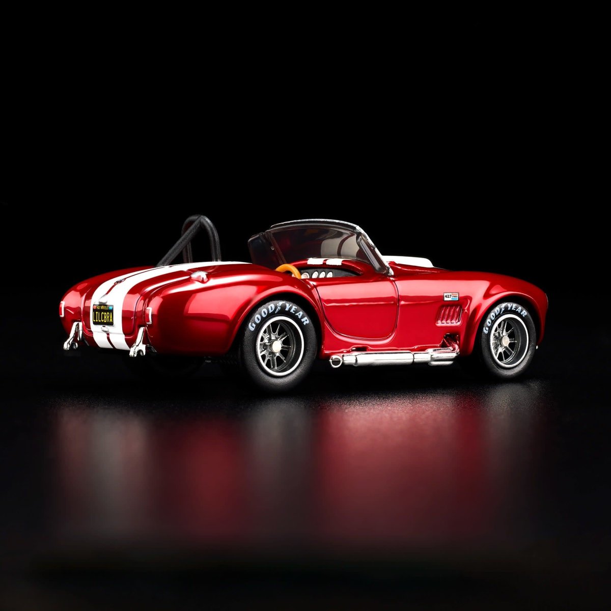2026 1965 Shelby Cobra 427 S/C Red: Image 6
