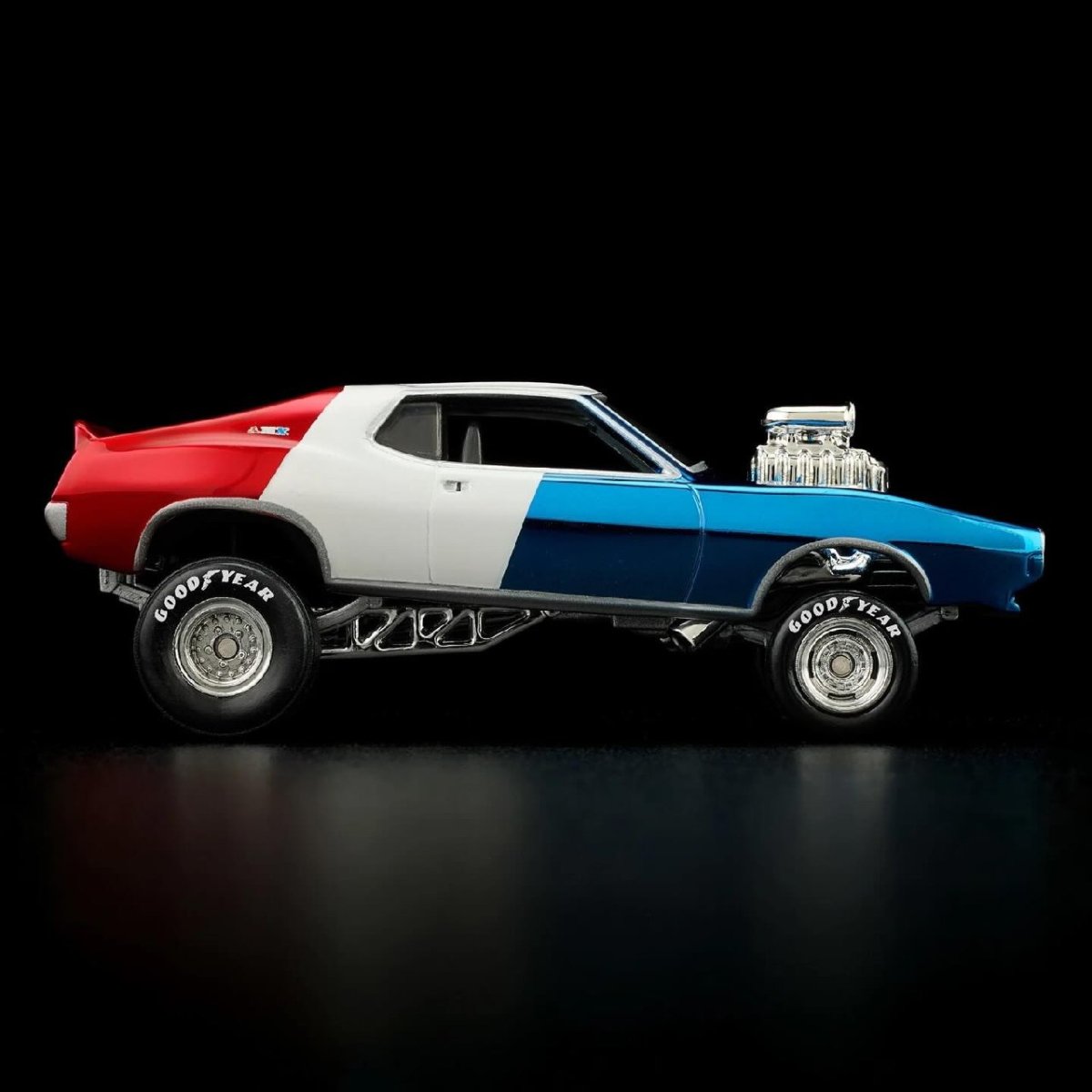 2026 71 AMC Javelin AMX Blue: Image 4