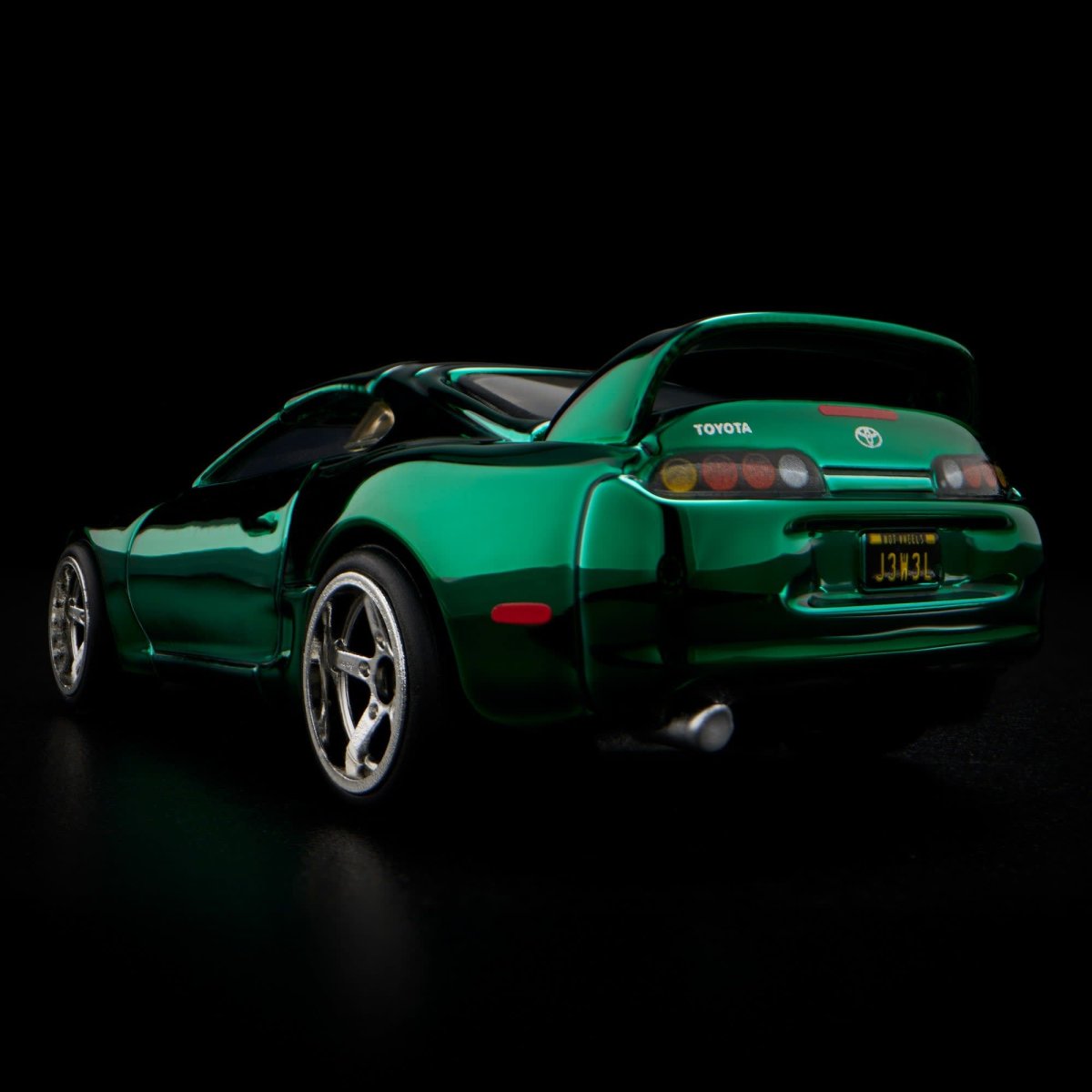 2025 1997 Toyota Supra Green: Image 5