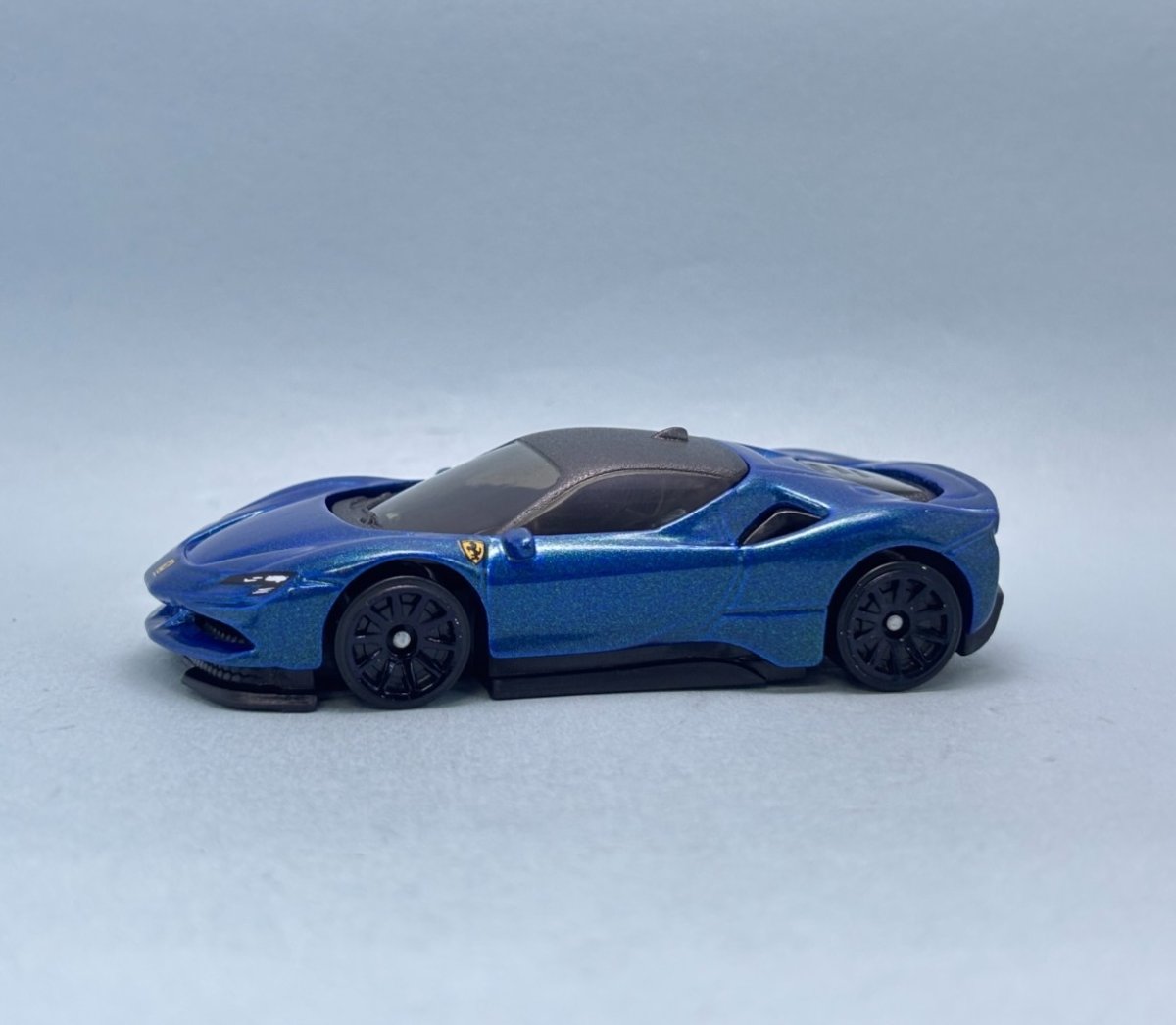 2026 Ferrari SF90 Stradale Blue: Image 3
