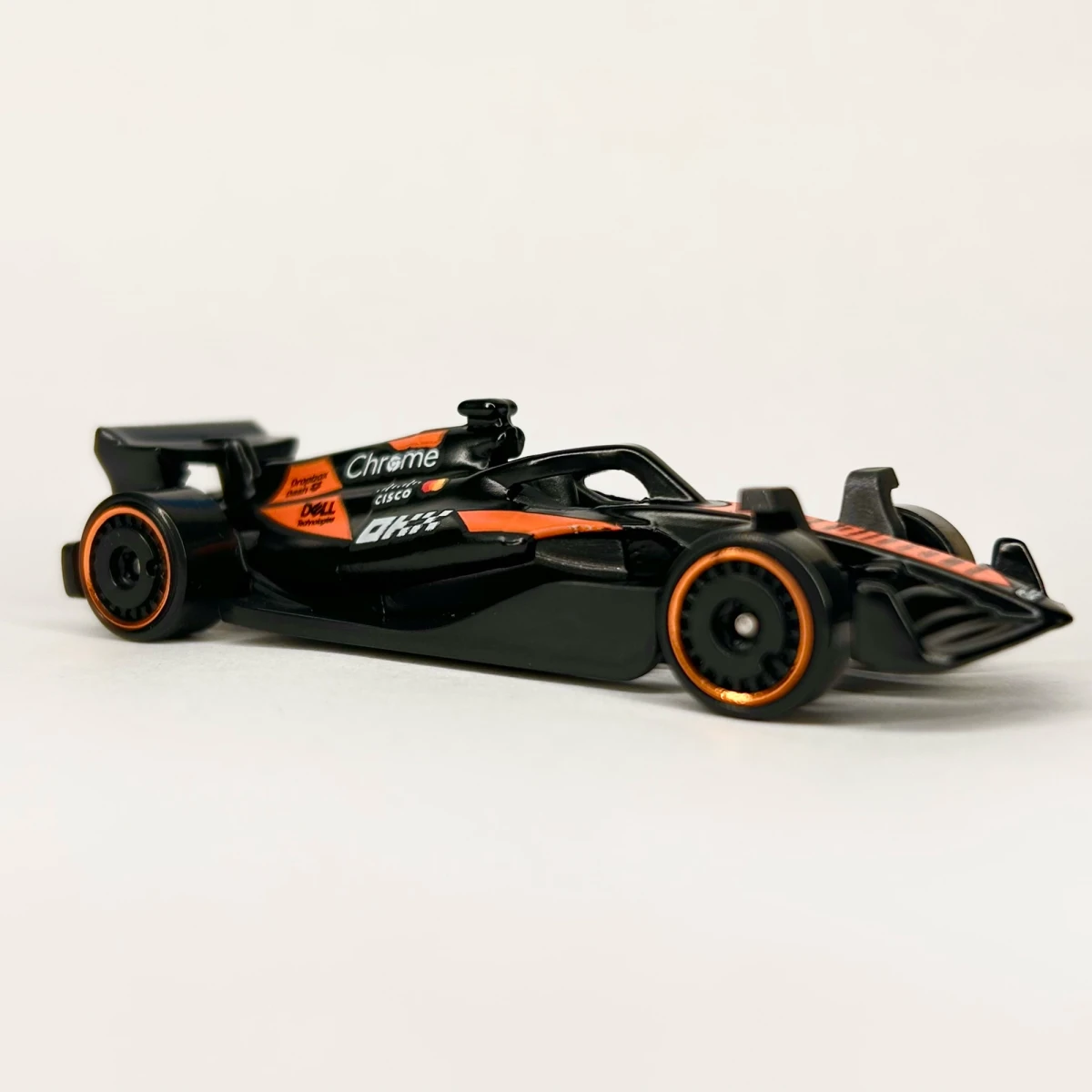 2026 McLaren Formula 1 Team Black: No Package: Image 6