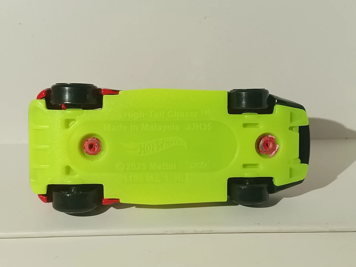 2026 High-Tail Chaser Red: No Package: Image 6