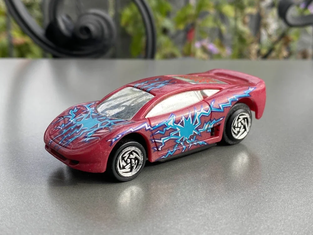 1996 Flat Out (Sizzlers) Red: Image 3