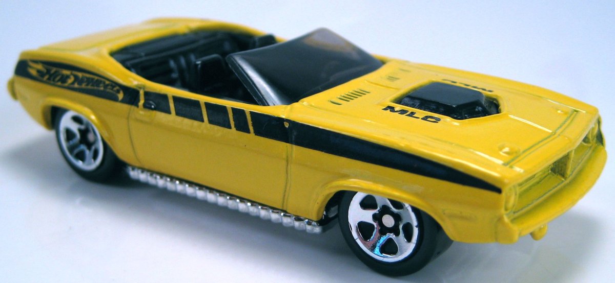 Hot Wheels 70 Plymouth Barracuda