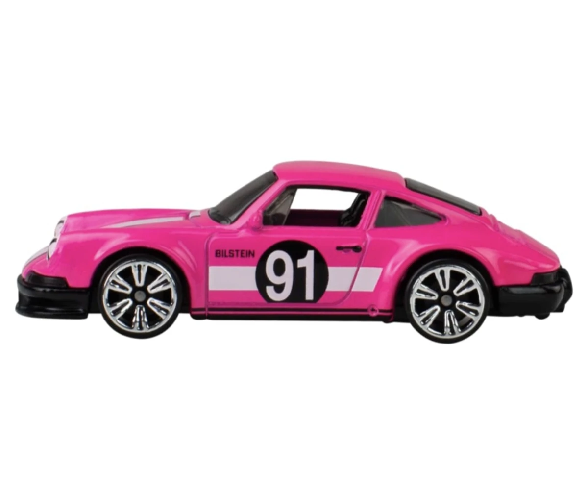 2026 71 Porsche 911 Pink: Image 3