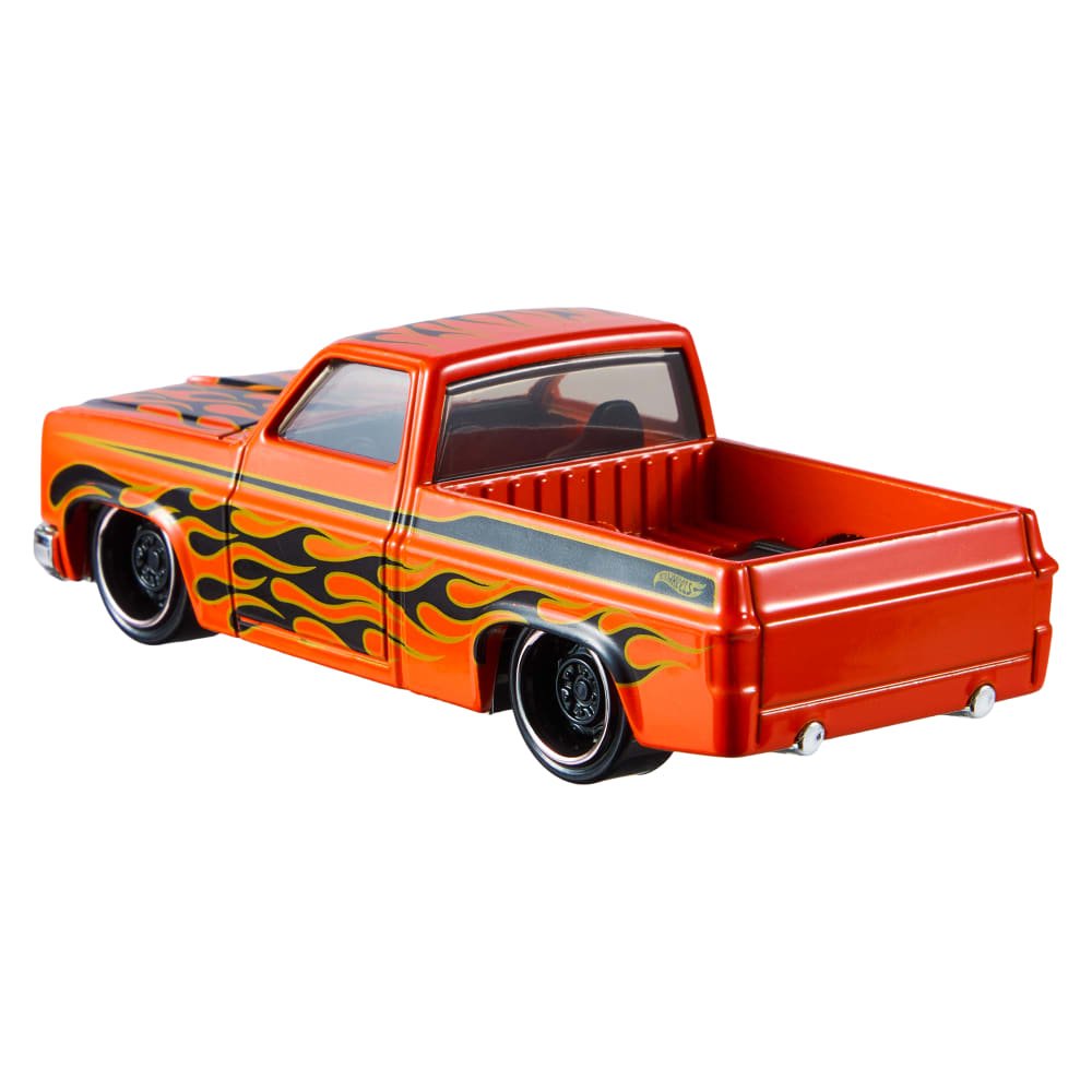 2026 83 Chevy Silverado Orange: Image 3