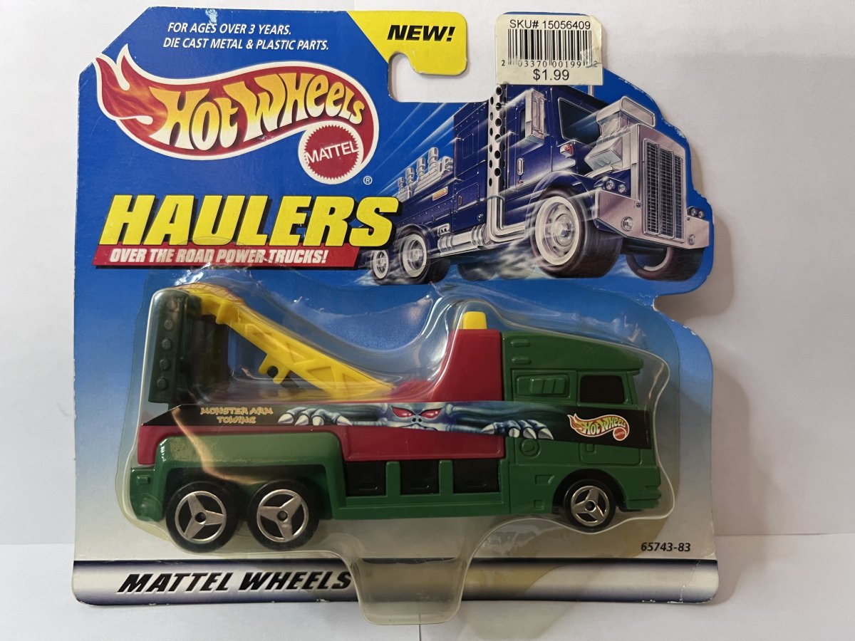 Hot Wheels Cabover Tow Truck