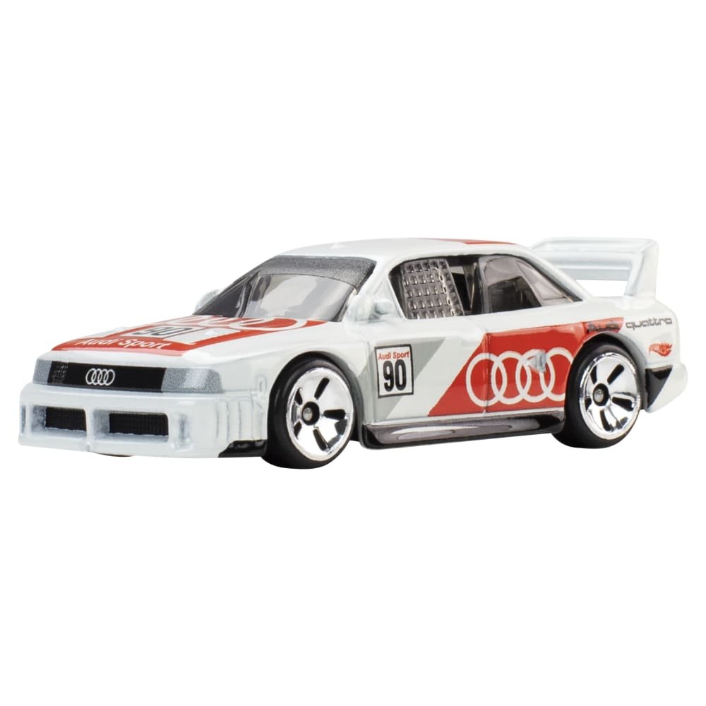 2026 Audi 90 Quattro White: Image 2