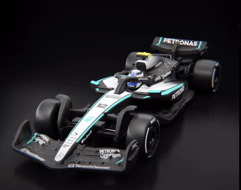 Hot Wheels Mercedes-AMG Petronas F1 Team - F1 W16 (#12)