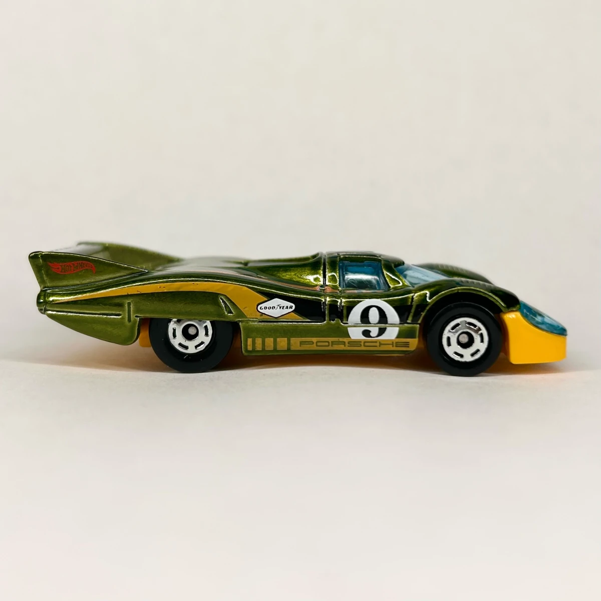 2026 Porsche 917 LH Green: No Package: Image 2