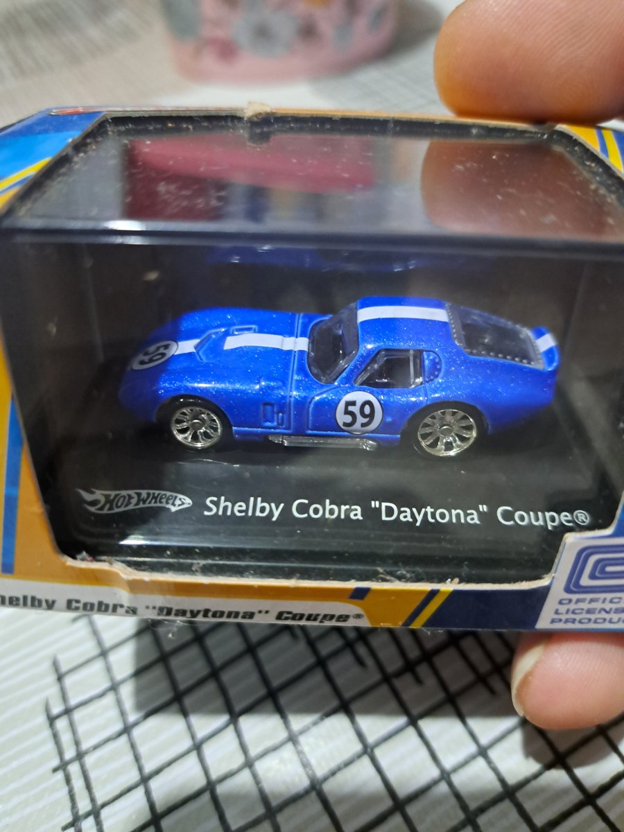 Hot Wheels Shelby Cobra "Daytona" Coupe