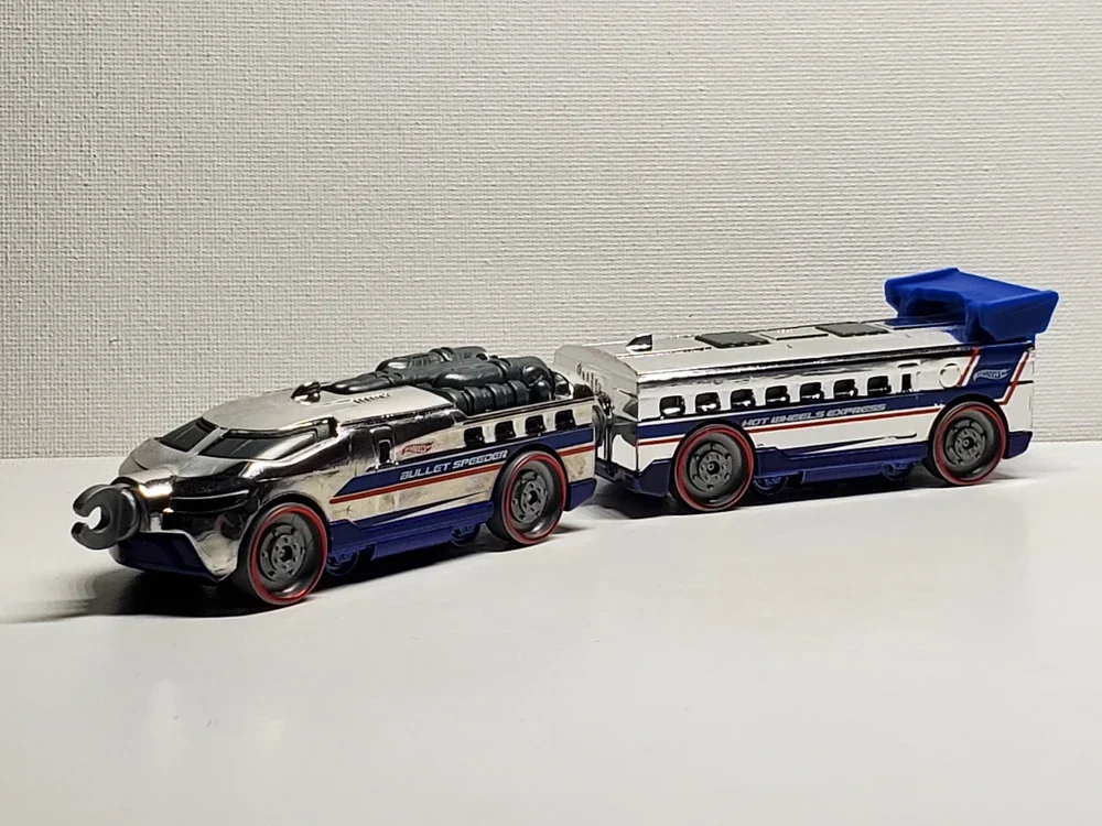 Hot Wheels Bullet Speeder