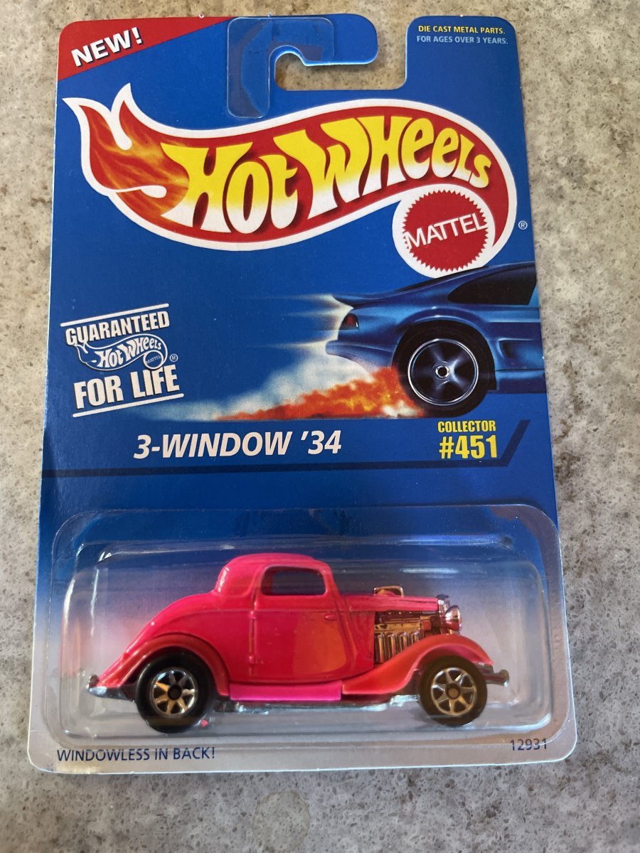 Hot Wheels 3-Window 34