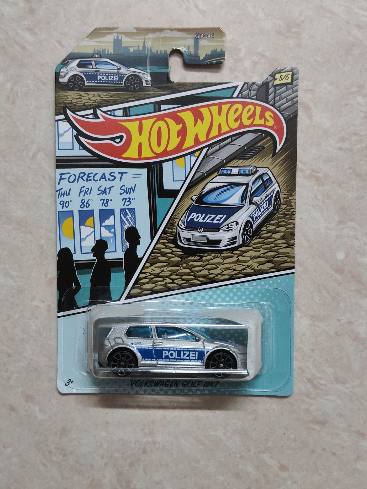 Hot Wheels Volkswagen Golf MK7