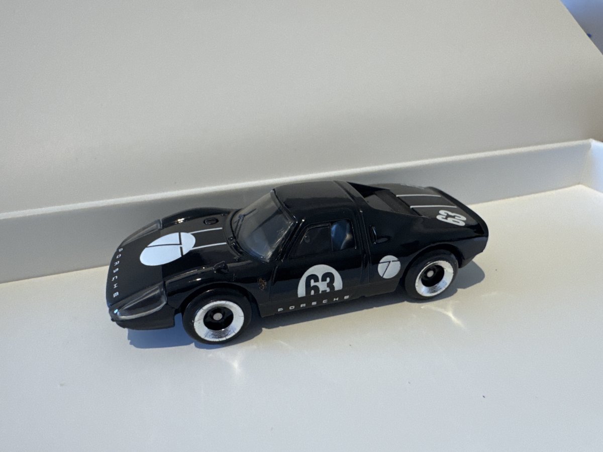 Hot Wheels Porsche 904 Carrera GTS