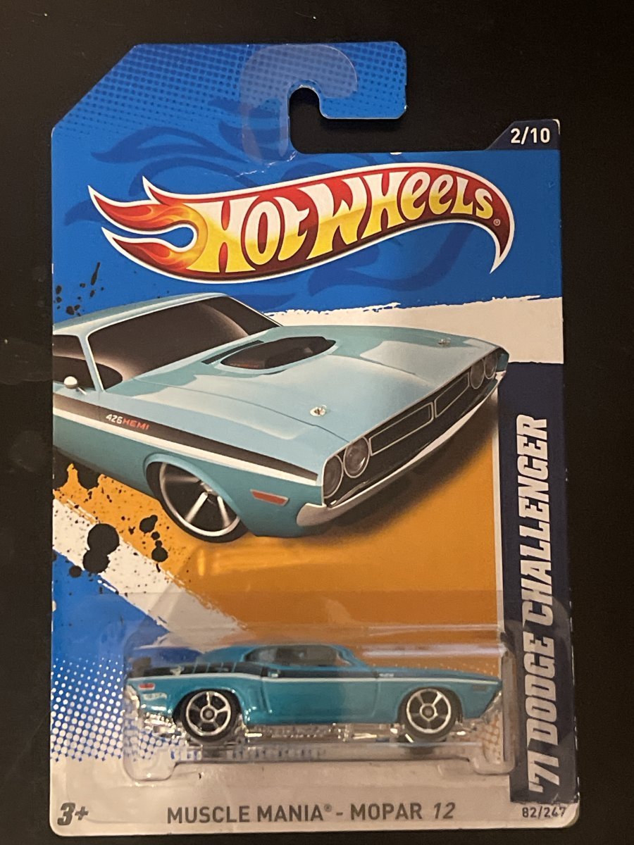 Hot Wheels 71 Dodge Challenger
