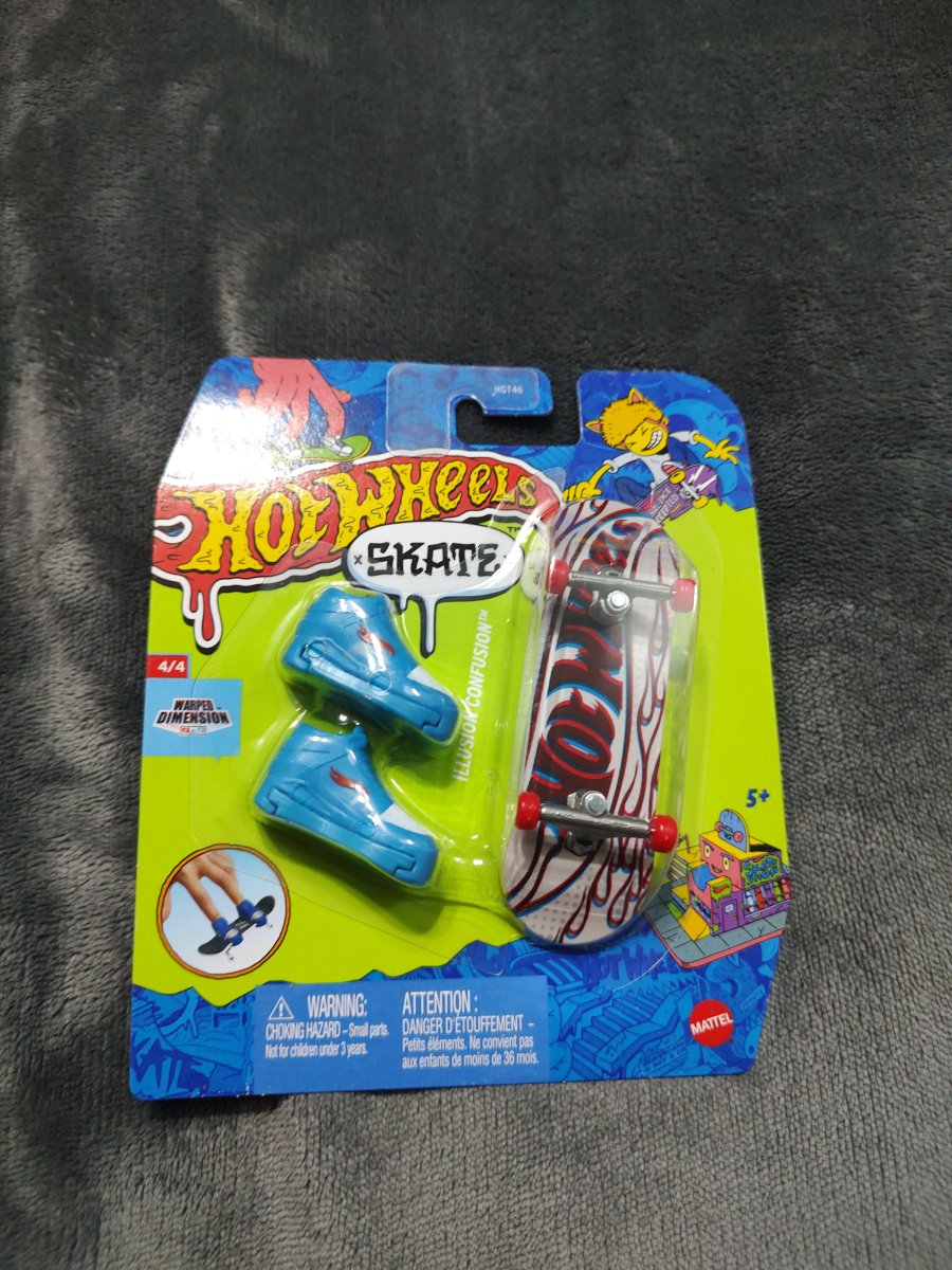 Hot Wheels Illusion Confusion