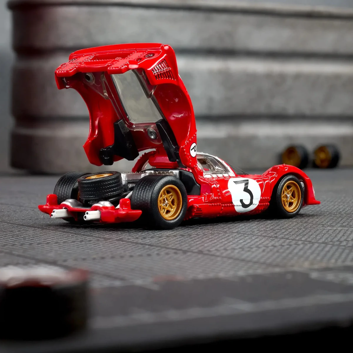 2025 1967 Ferrari 330 P4 Red: No Package: Image 3