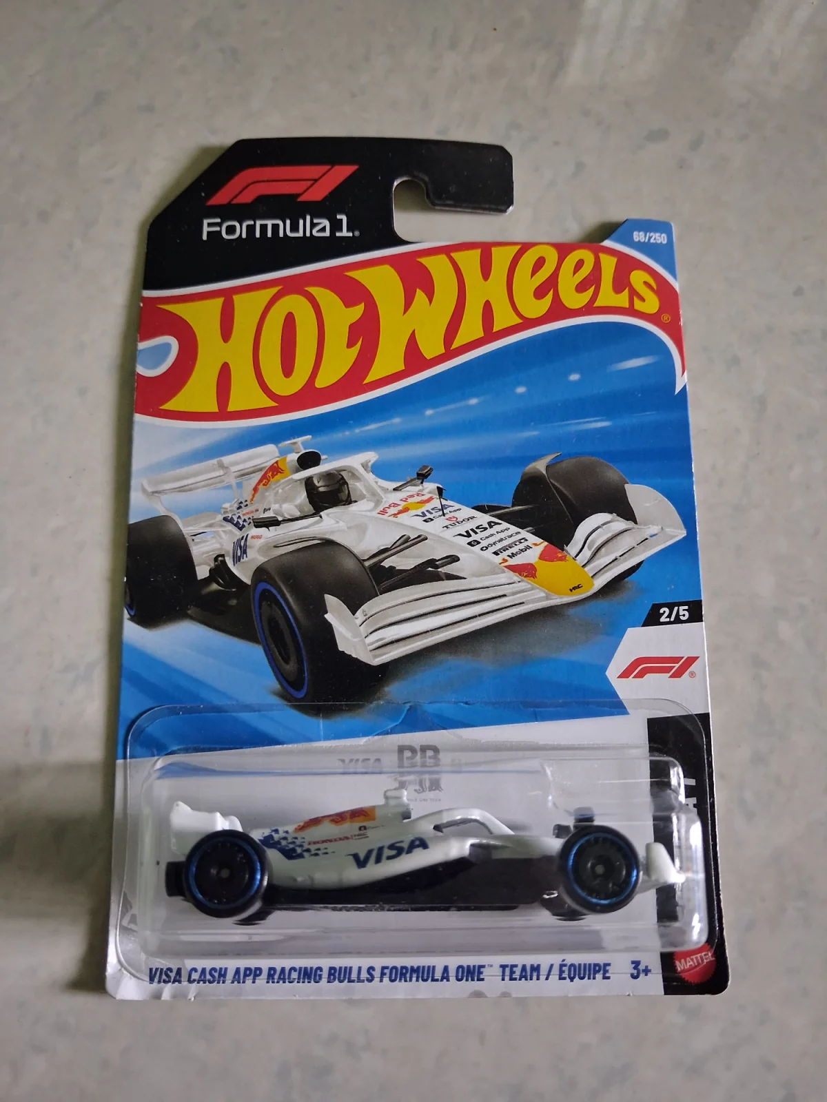 2026 Visa Cash App Racing Bulls Formula One Team White: Long (INT): Image 2