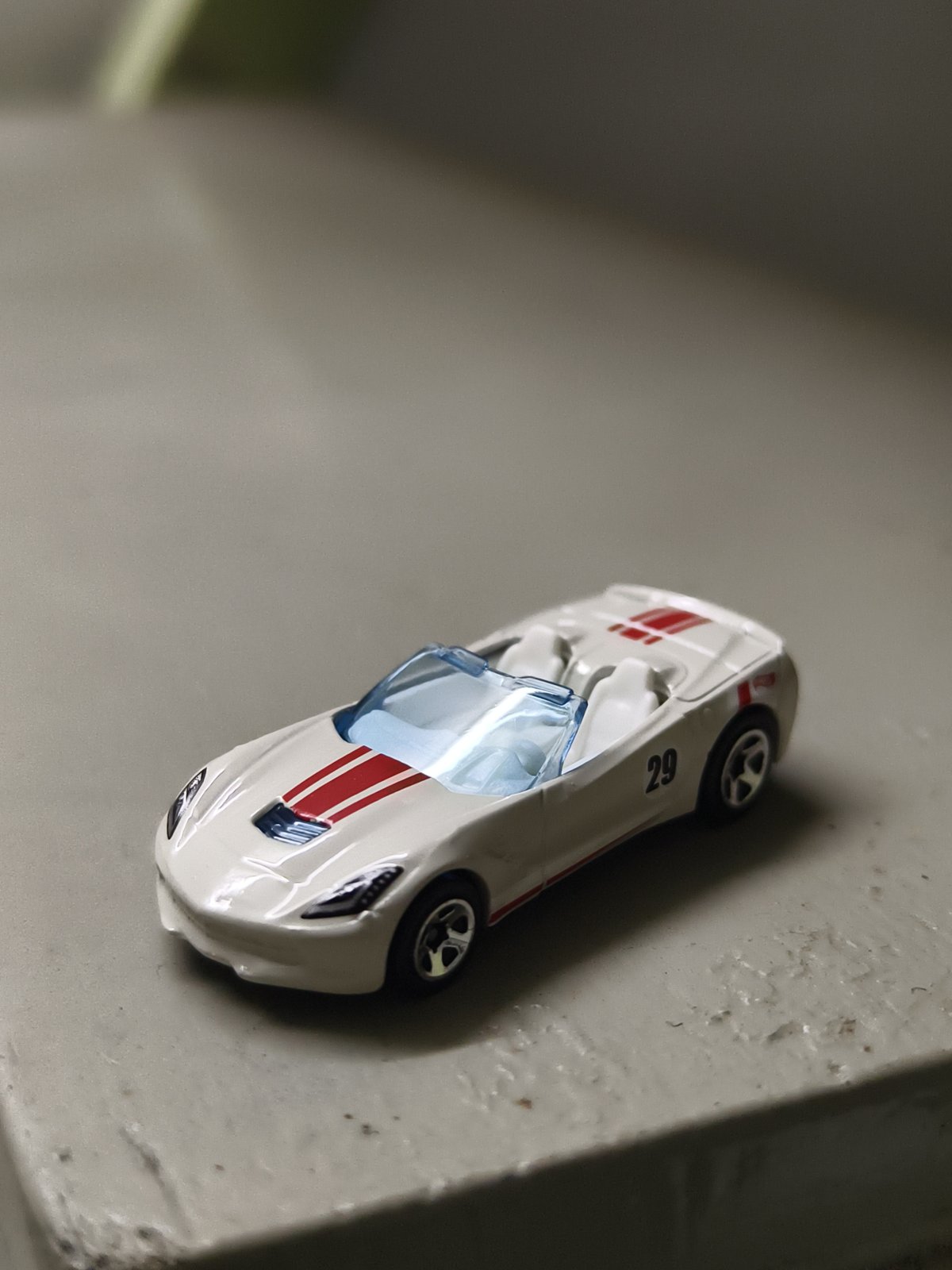 Hot Wheels 14 Corvette Stingray