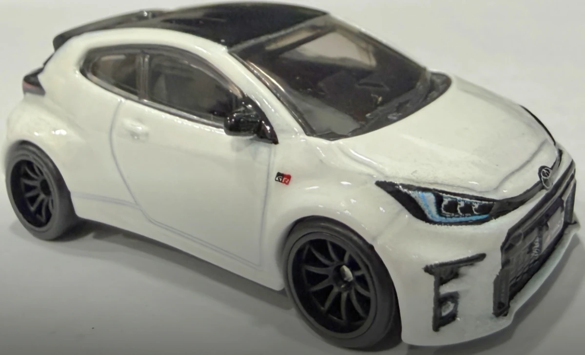 2026 Toyota GR Yaris White: Long (US): Image 2
