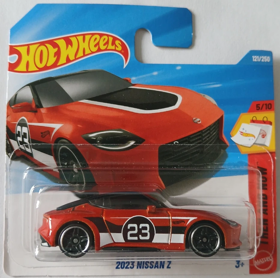2026 2023 Nissan Z Orange: Short: Image 3