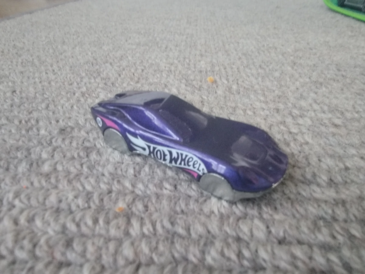 2026 Coupe Clip Purple: No Package: Image 3