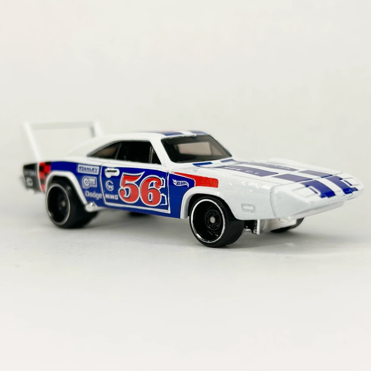 2026 69 Dodge Charger Daytona White: No Package: Image 3