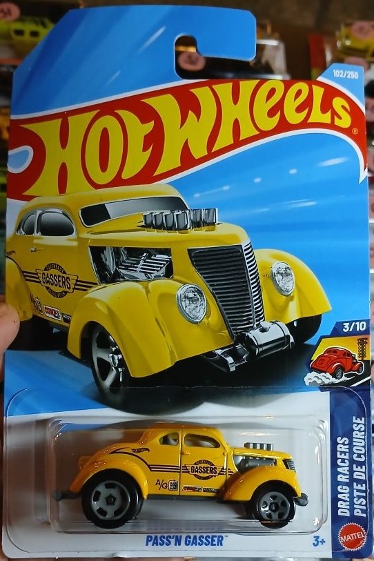 Hot Wheels Pass
