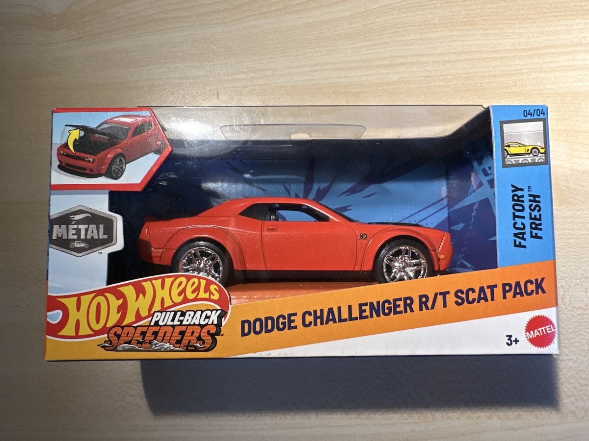 Hot Wheels Dodge Challenger R/T Scat Pack