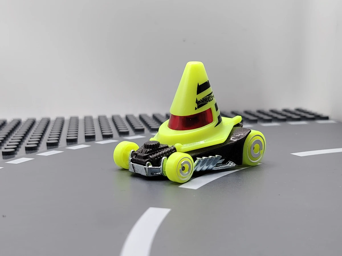 2026 Cone Shaker Lime: No Package: Image 3