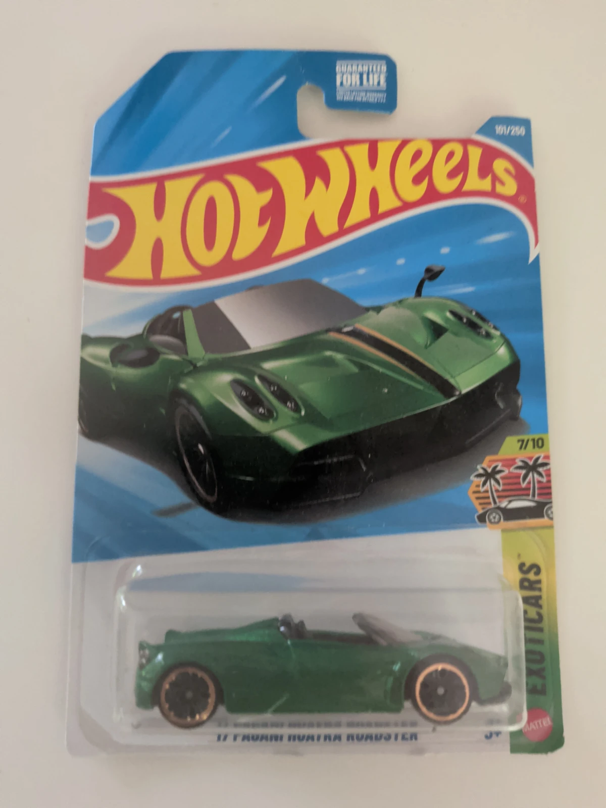 2026 17 Pagani Huayra Roadster Green: Long (INT): Image 4