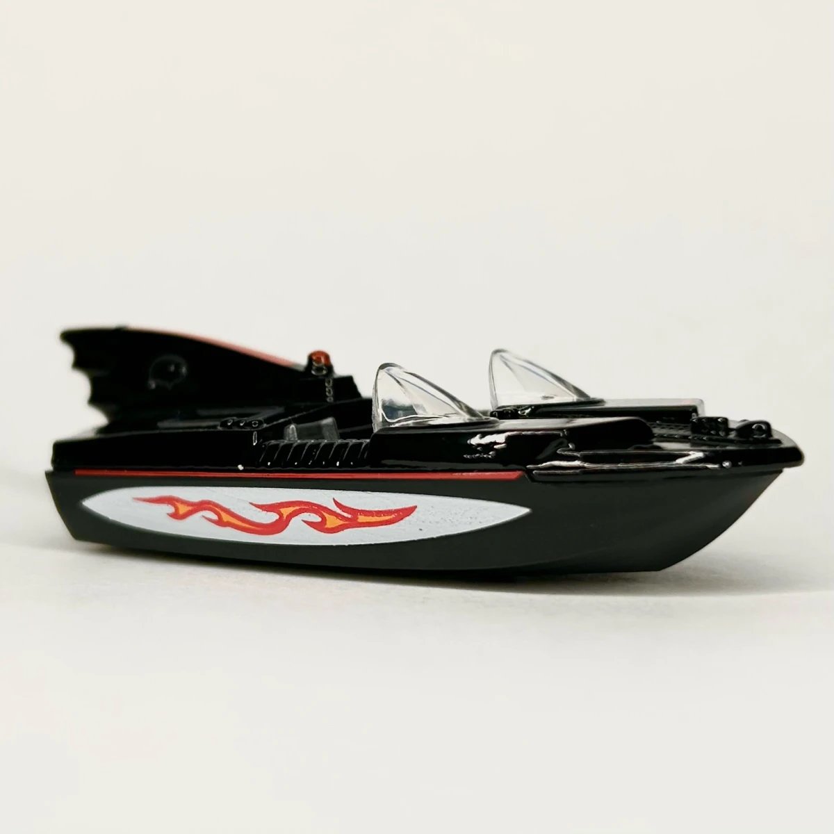 2026 1966 Bat Boat Black: No Package: Image 5