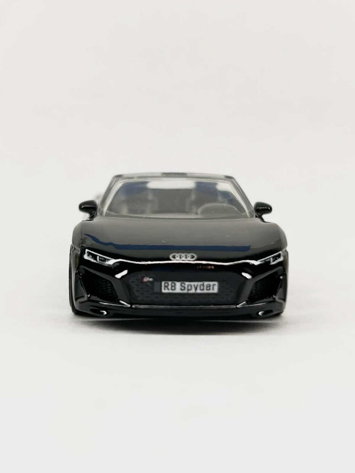 2026 2019 Audi R8 Spyder Black: No Package: Image 7