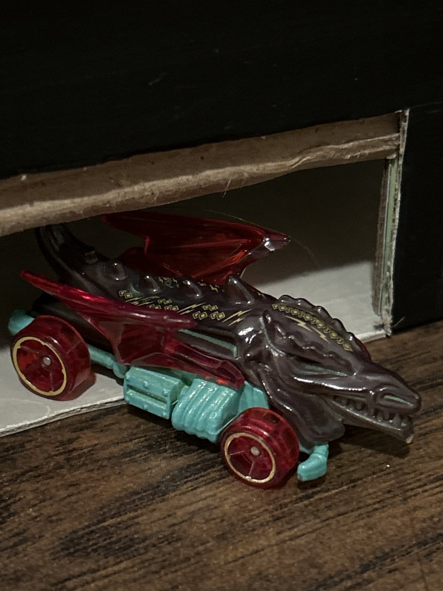 Hot Wheels Dragon Blaster