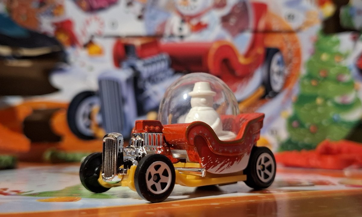 Hot Wheels Sleigh