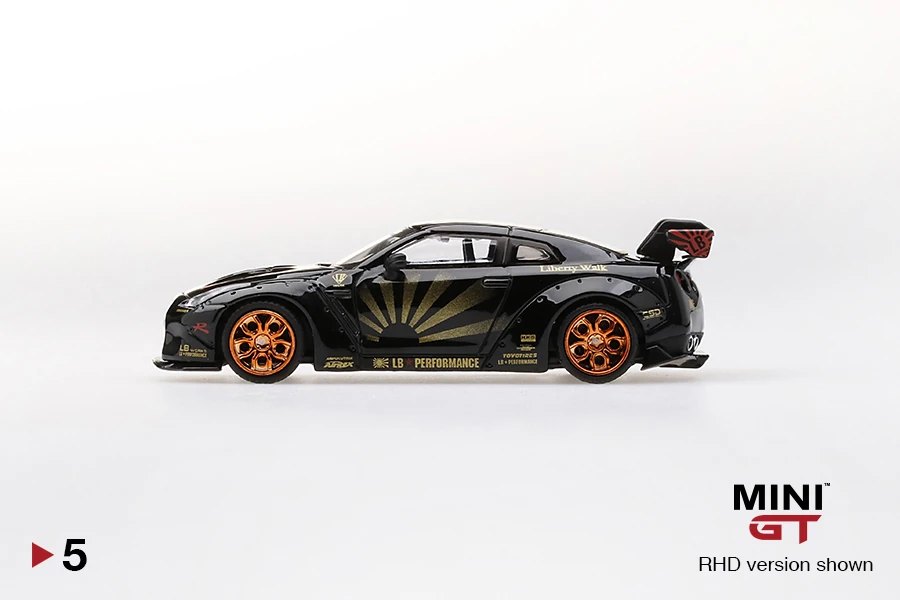 2020 LB★WORKS Nissan GT-R (R35) Black: Image 2