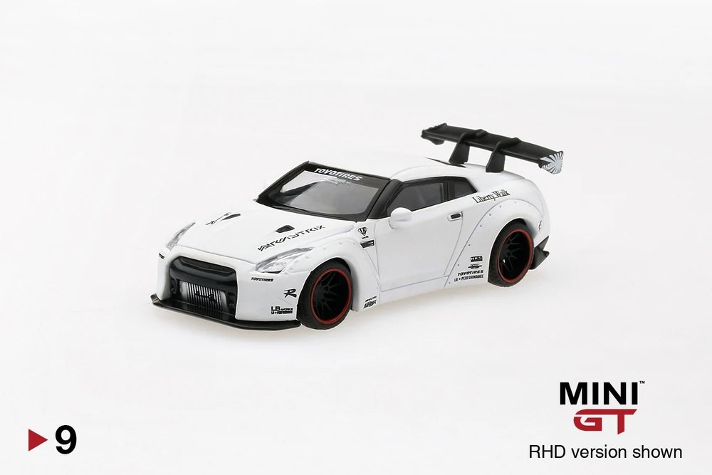 2019 LB★WORKS Nissan GT-R (R35) Matte White Type 1, Rear Wing Ver 1 White: Image 3