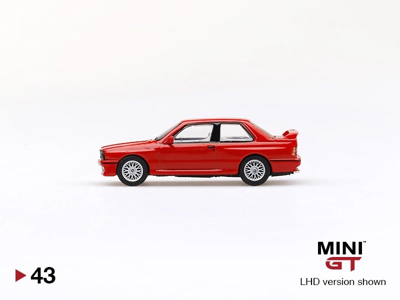 2020 BMW M3 Henna Red Red: Image 2